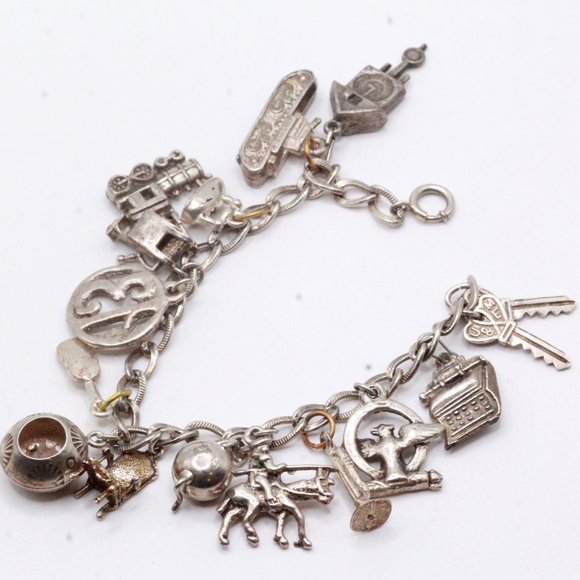 Vintage Silver Multi Charms Music 13 Tanker Keys Chairs Bracelet 35g - Picture 5 of 7